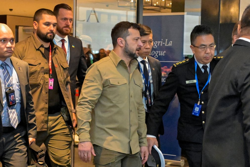 Le president ukrainien volodomyr zelenskiy lors d'une conference a singapour
