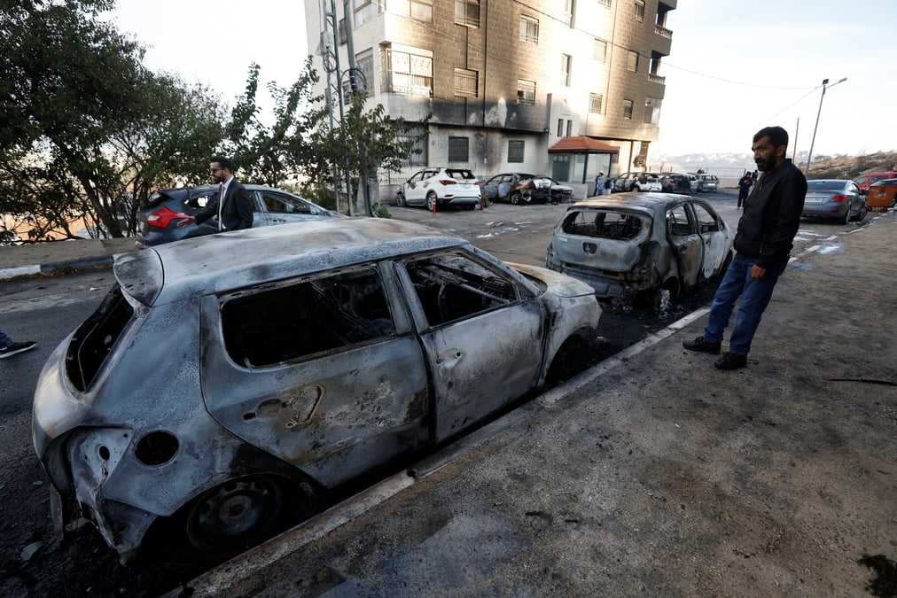 Consequences d'une attaque de colons israeliens dans la ville d'al-bireh