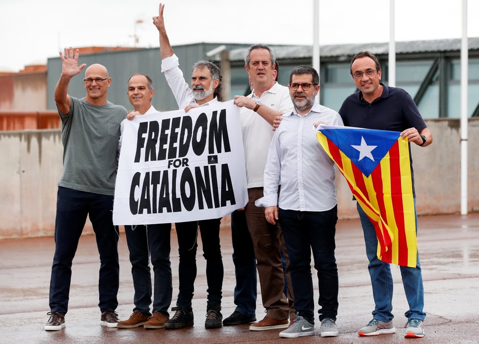 Espagne: les separatistes catalans gracies veulent toujours l'independance