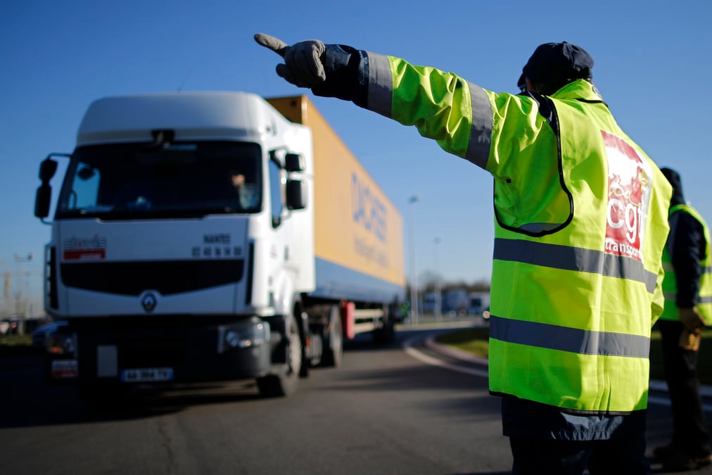 Les transporteurs routiers entament une nouvelle semaine de mobilisation