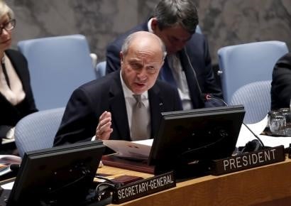 Paris veut un projet de resolution a l'onu sur le proche-orient