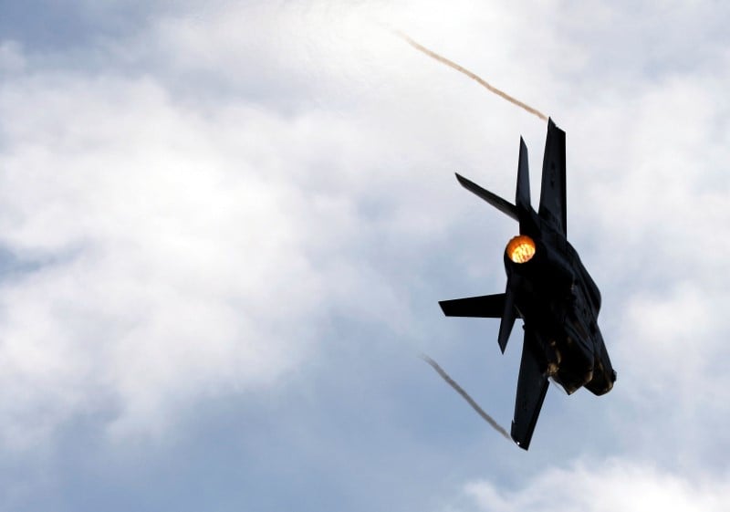 Le departement americain de la defense et lockheed martin approchent d'un accord pour f-35