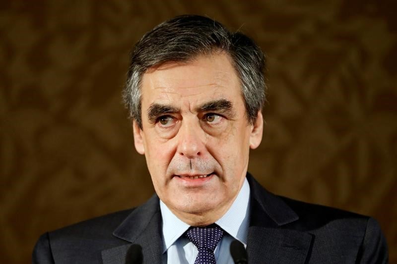 Accord avec merkel sur deficits et commerce americain, dit fillon