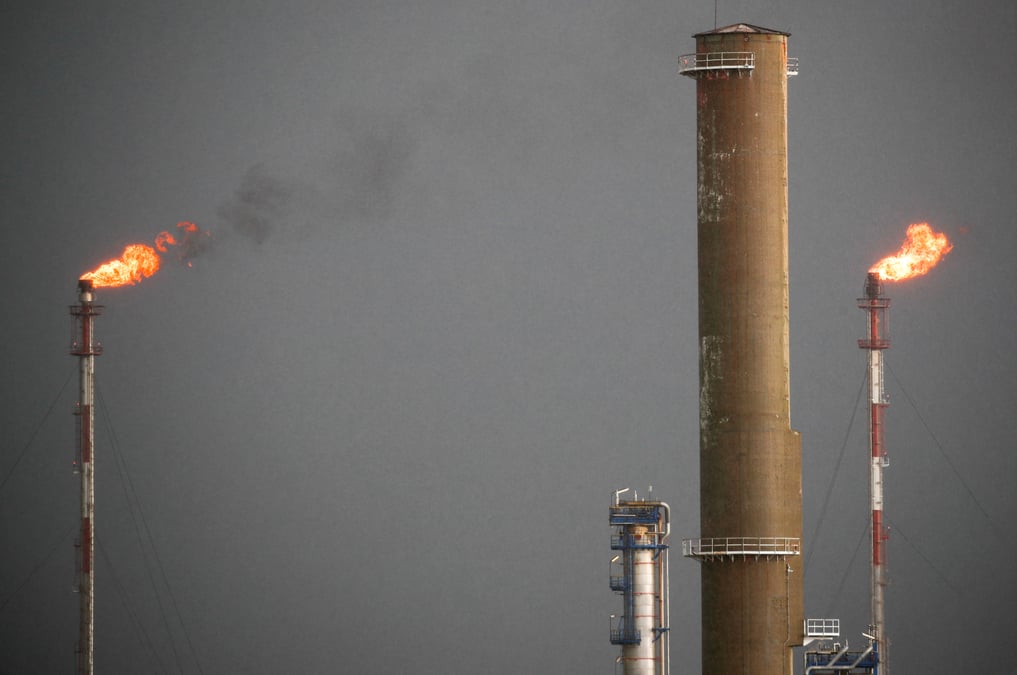 L'executif se veut rassurant sur les greves de raffinerie