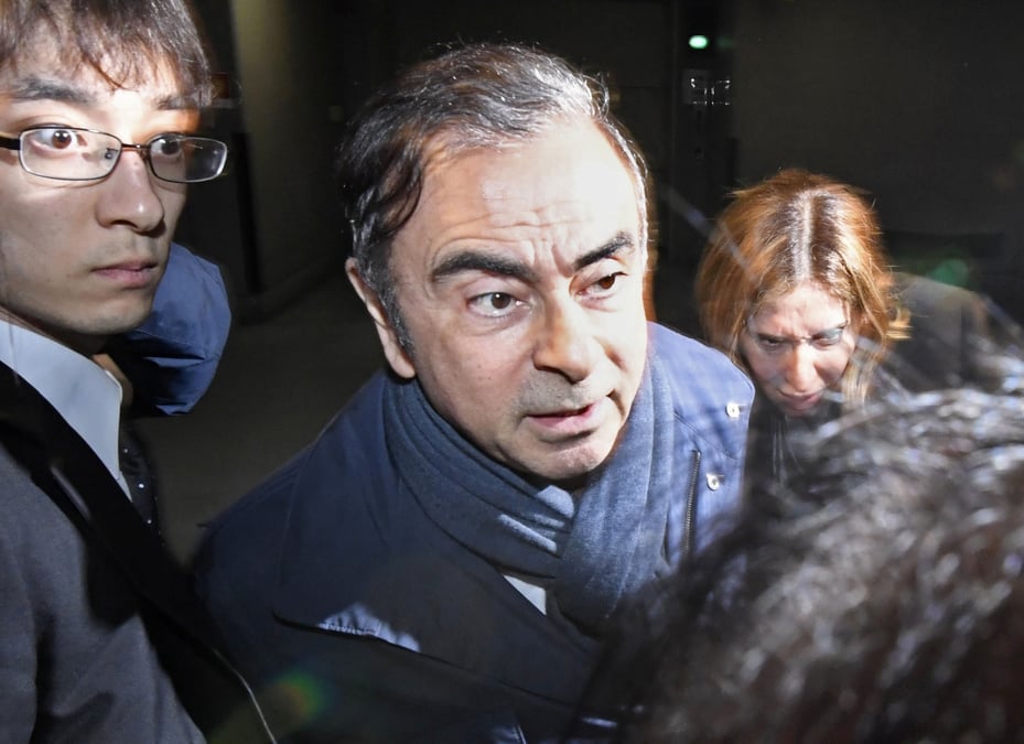 Ghosn est entre au liban avec un passeport francais, selon la chaine libanaise mtv
