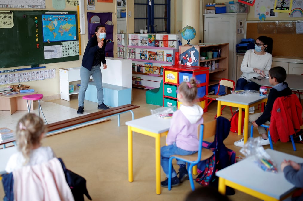 Un million et demi d'eleves de retour a l'ecole