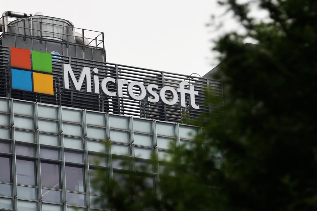 Logo de microsoft sur son immeuble de bureaux a pekin, en chine