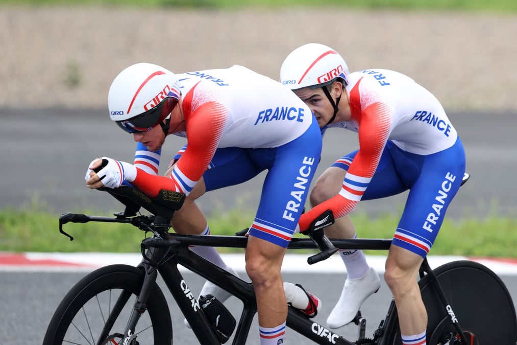 Le prix de chaque tandem en carbone estampillé Cyfac aux jeux paralympiques de Paris avoisine les 18.000 euros.
