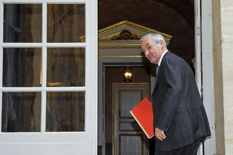Le renvoi en correctionnelle de François Pérol requis
