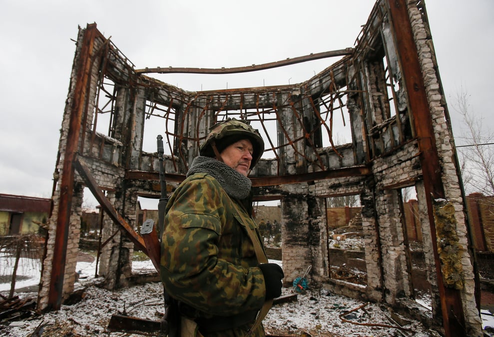 Francois hollande veut encore croire a l’option diplomatique en ukraine