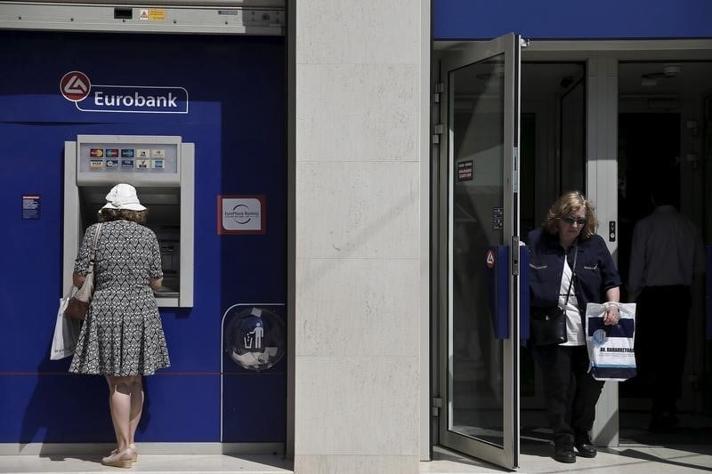 Eurobank et alpha bank n'auront pas besoin de l'aide de l'etat grec