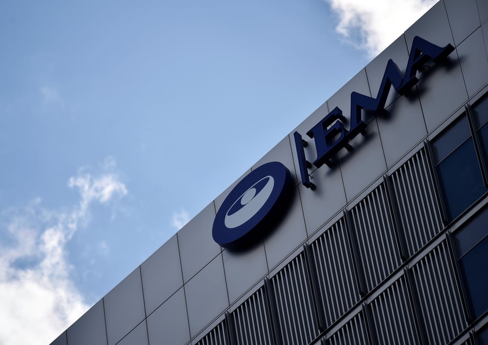Coronavirus: l'ema pourrait se prononcer sur les vaccins d'ici la fin de l'annee