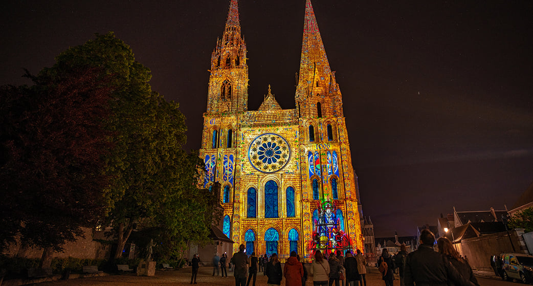 Le son et lumière Mille Ans d’éclat, à Chartres.