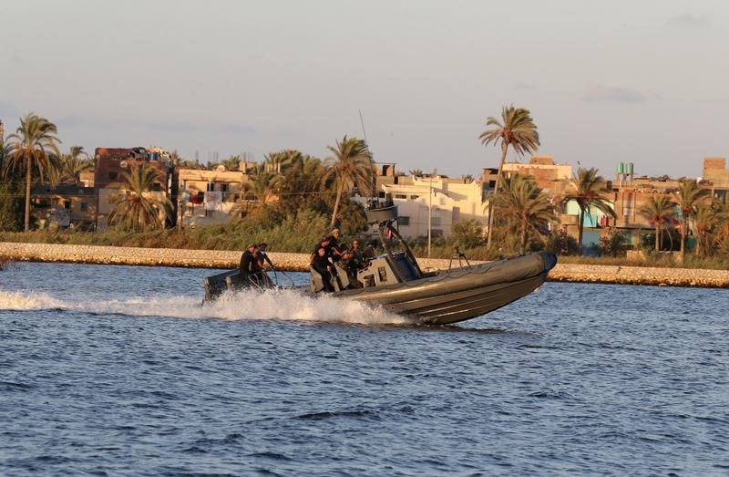 Des passeurs condamnes a des peines de prison en egypte
