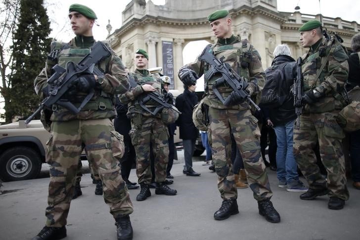 Mobilisation de plus de 100.000 policiers et gendarmes pour la saint-sylvestre