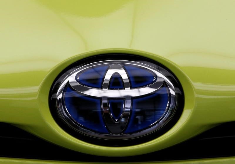 Benefice operationnel de toyota presque divise par deux au 2e trimestre