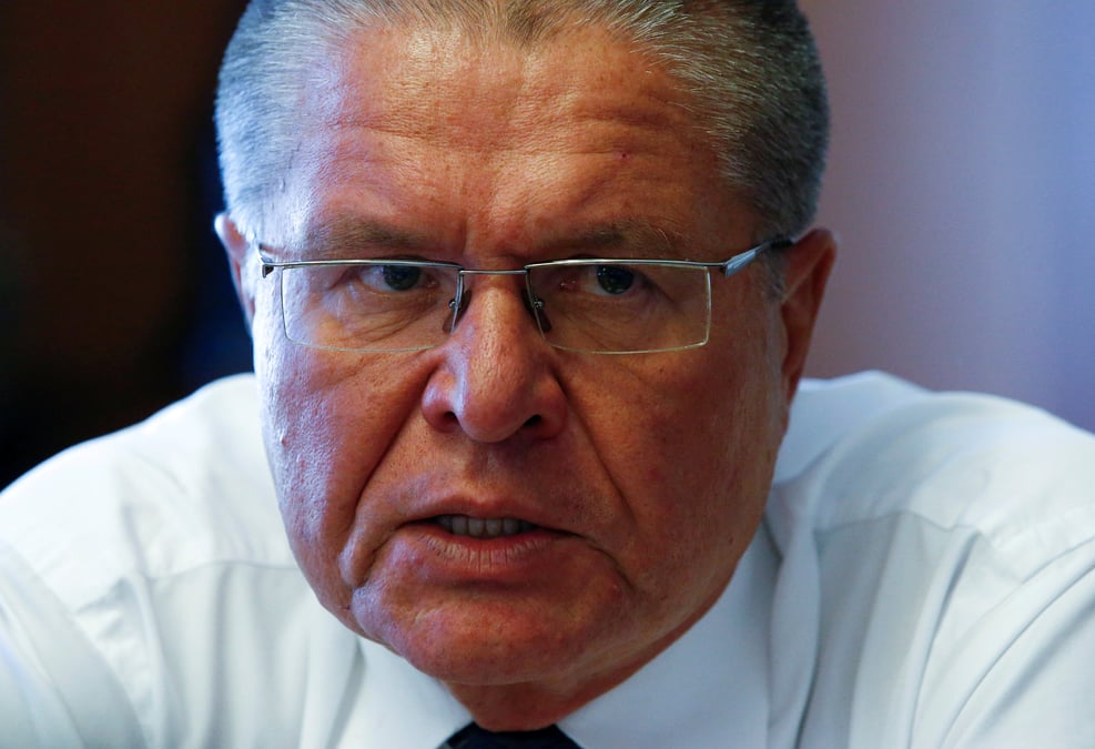 Le ministre de l'economie russe accuse de corruption et arrete