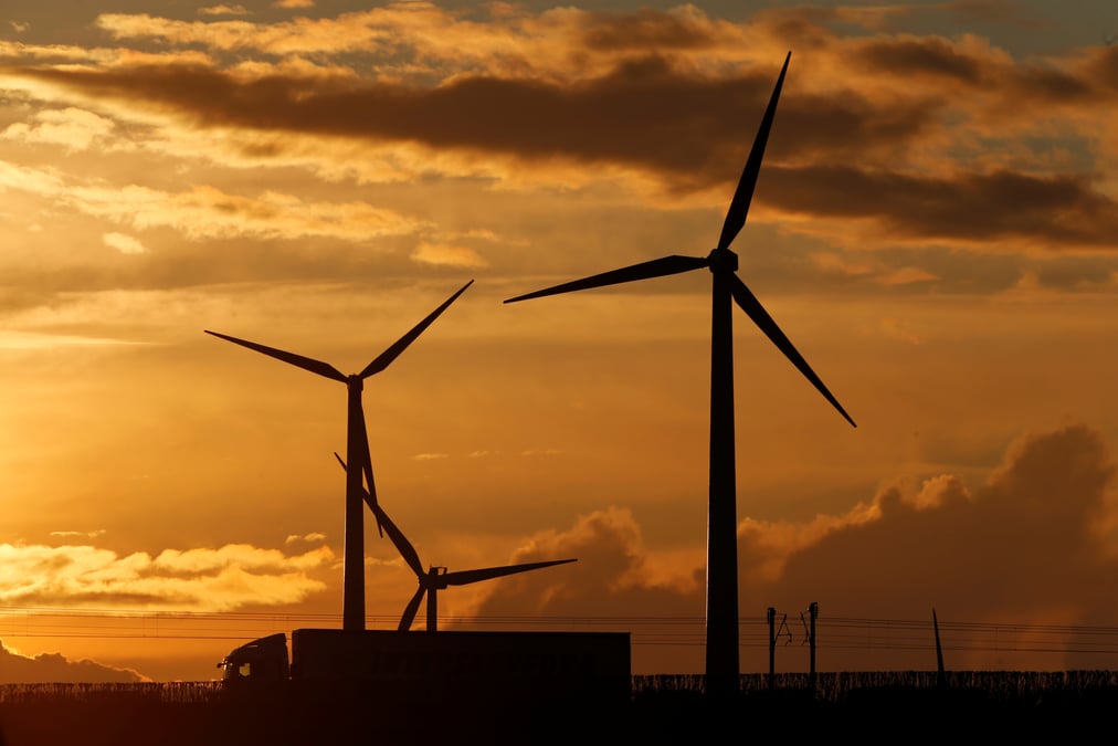 La hausse des tarifs de l'electricite encore contestee