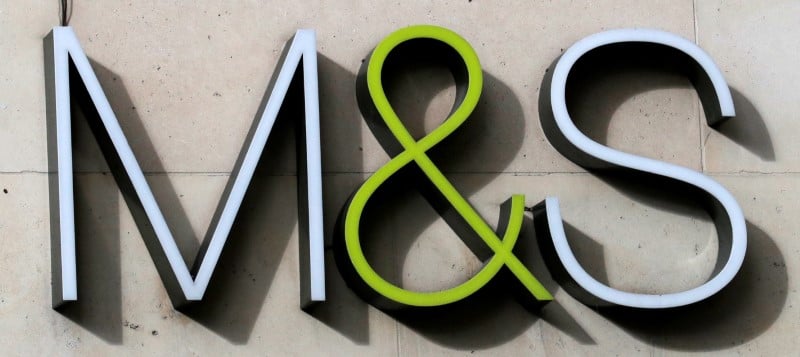 Le benefice annuel de marks & spencer baisse encore