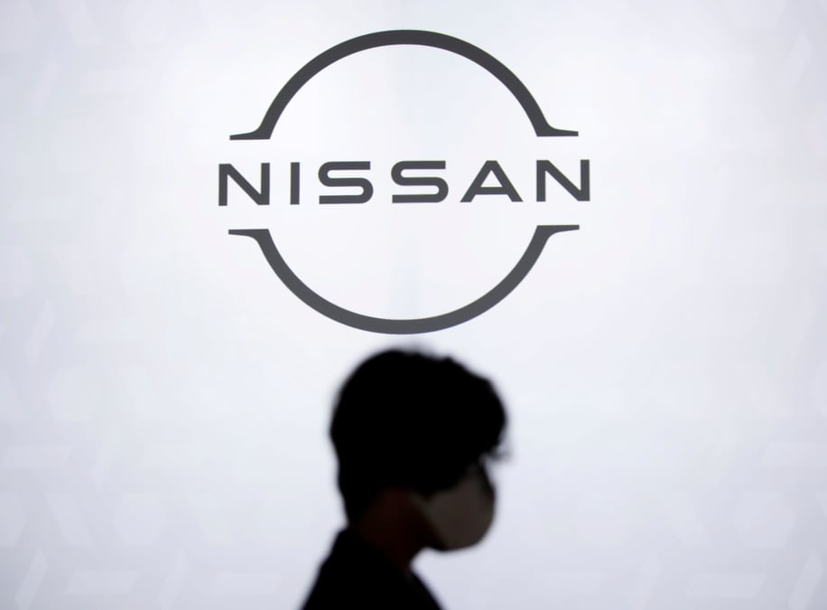 Nissan etudie une possible vente de sa participation dans mitsubishi, selon bloomberg