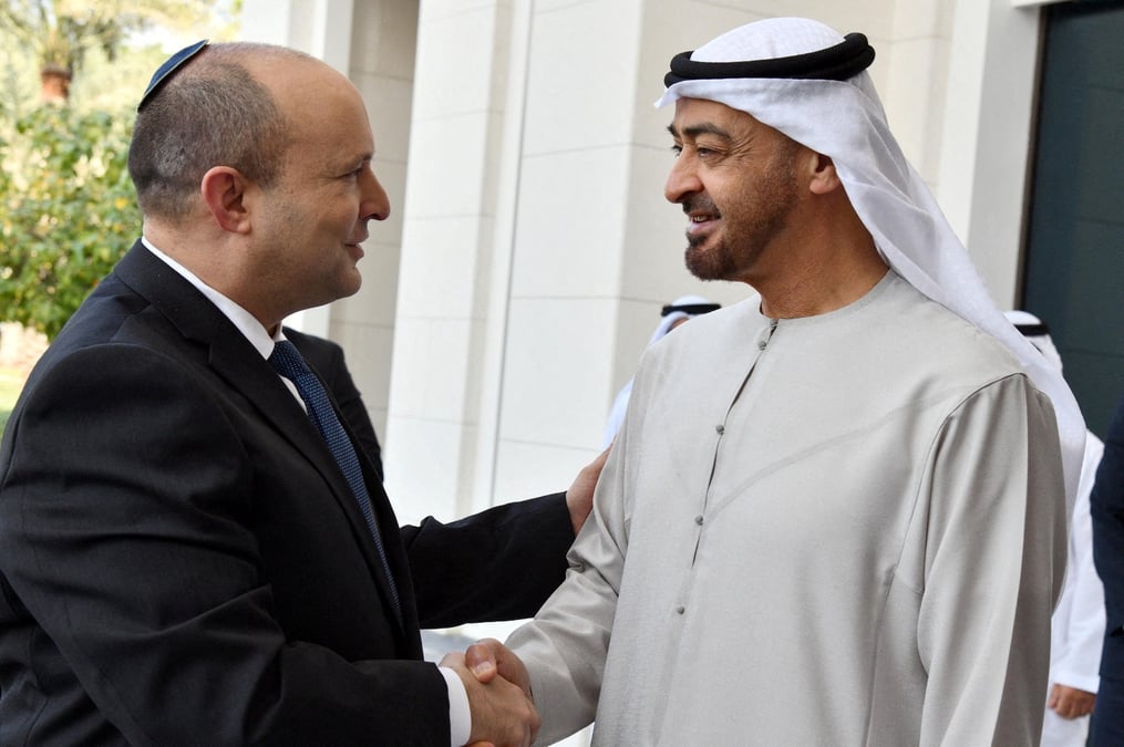 Bennett a abou dhabi pour sceller l'alliance entre israel et les emirats
