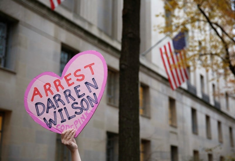 Selon le new york times, le policier devrait etre disculpe dans l'affaire michael brown