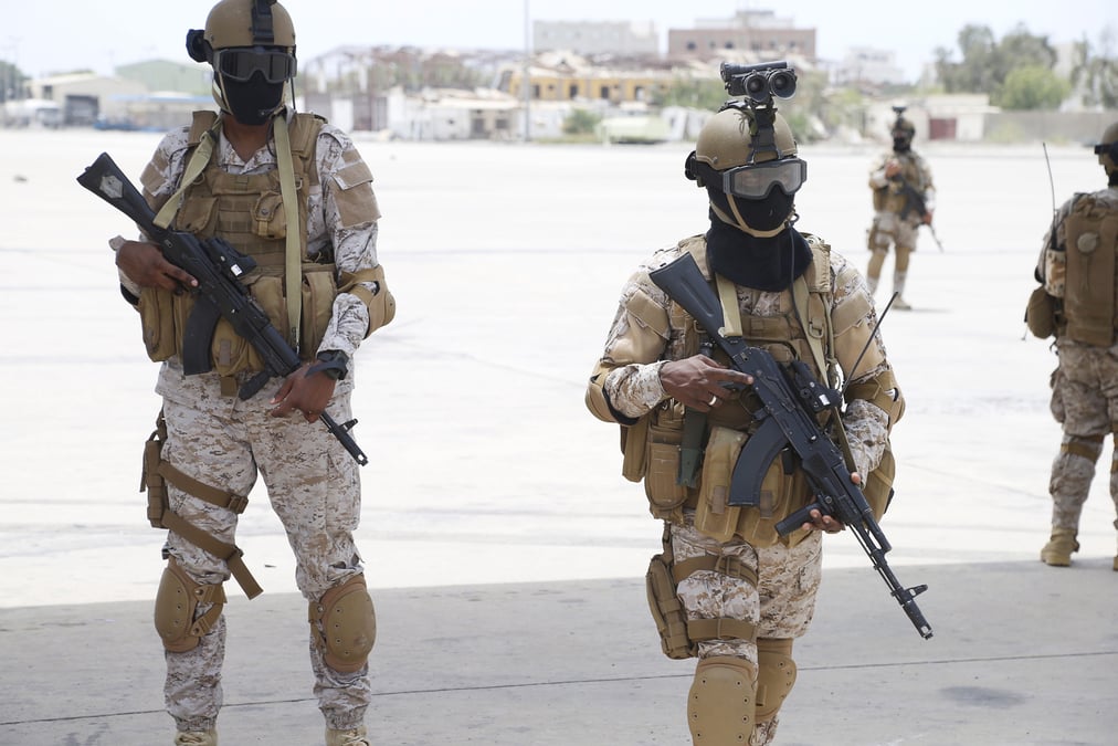 Les forces pro-hadi s'emparent de positions pres d'aden
