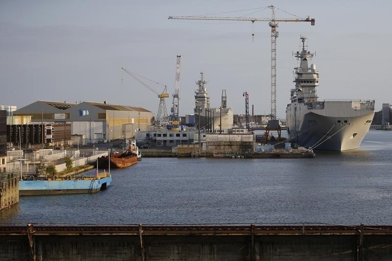 La non-livraison des mistral coutera moins d'un milliard d'euros a paris