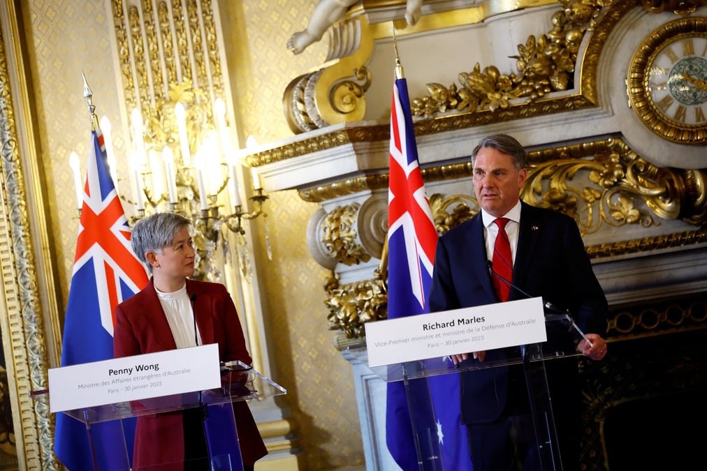 Les ministres des affaires etrangeres et de la defense de france et d'australie se rencontrent a paris