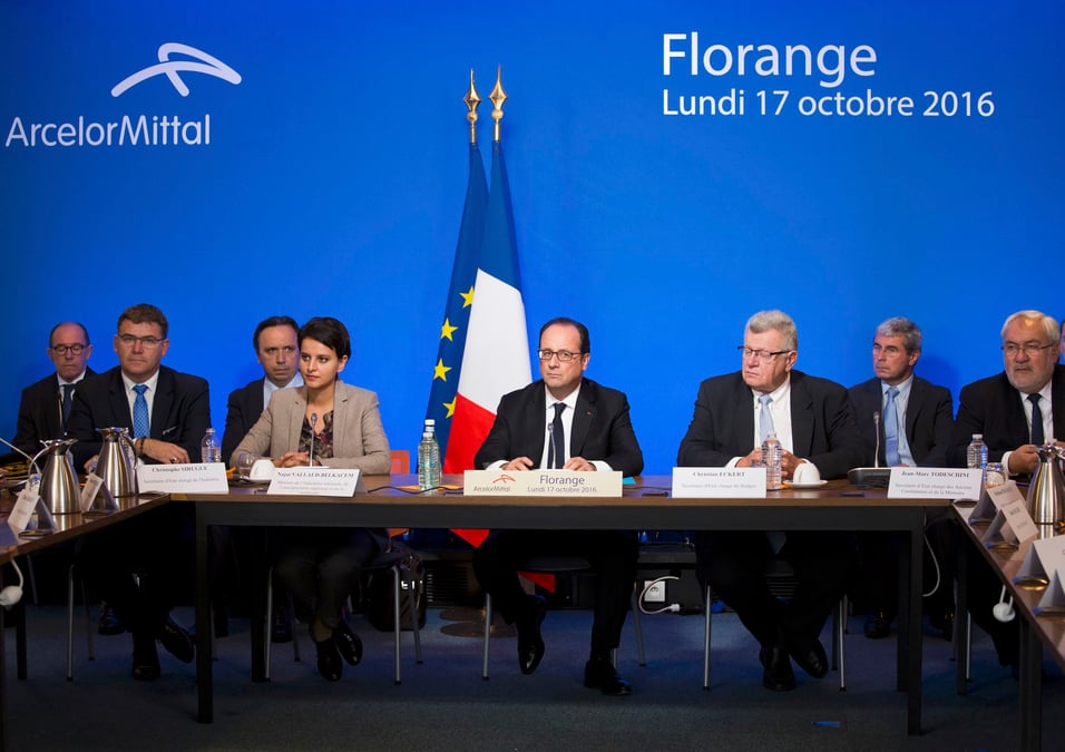 Hollande de retour a florange