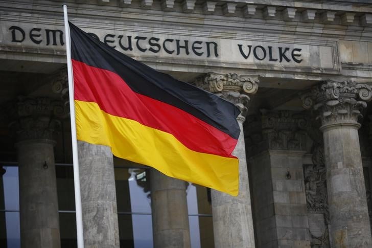 L'allemagne demantele une "organisation terroriste" d'extreme droite