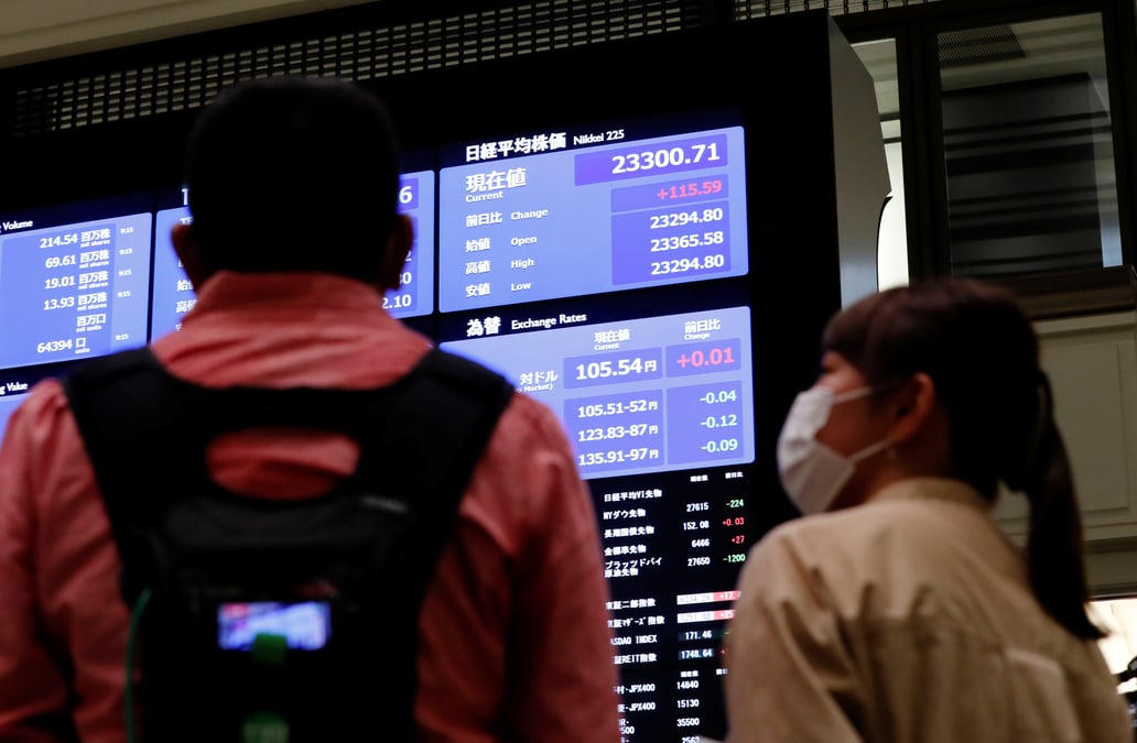 A tokyo, l'indice nikkei finit en hausse