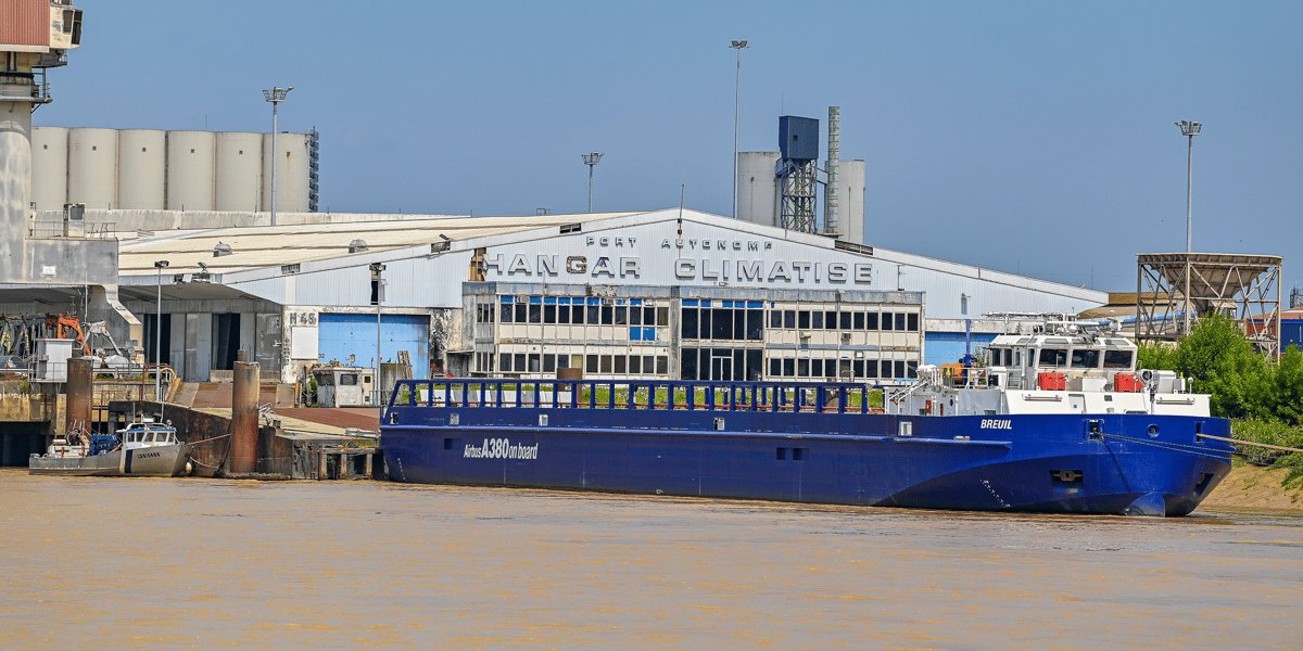 bateau port de Bordeaux
