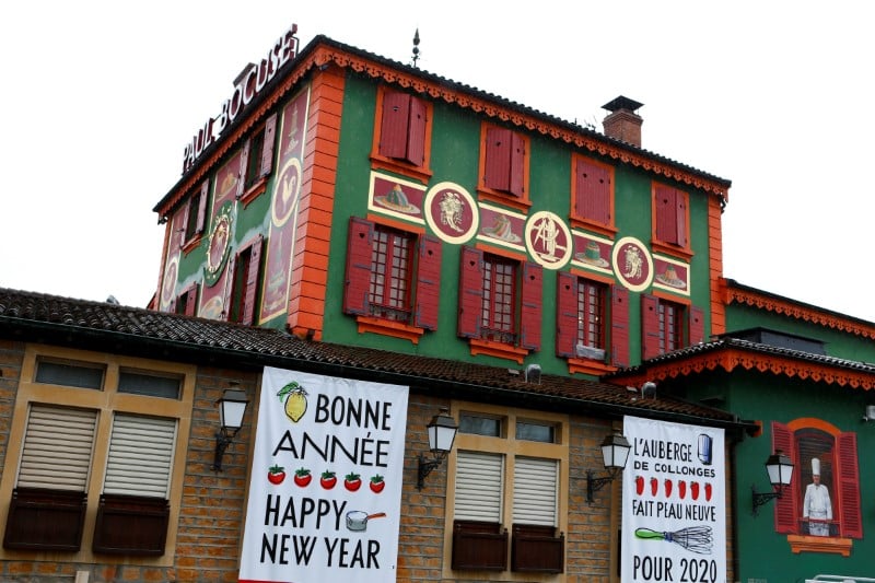 Le restaurant paul bocuse perd sa 3e etoile, emoi chez les chefs