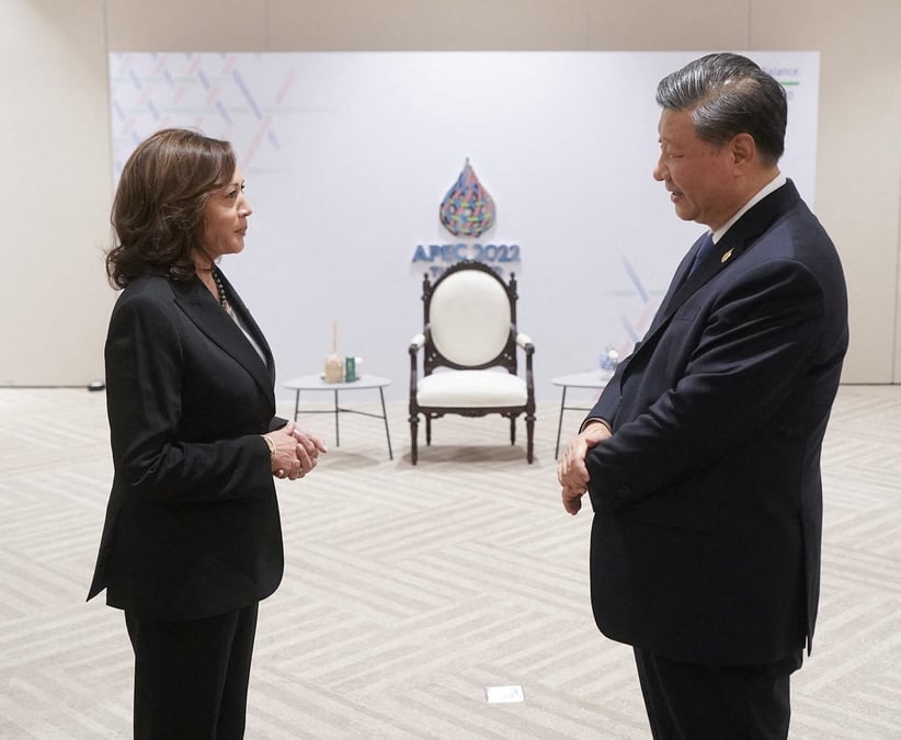 La vice-president americaine kamala harris rencontre samedi le president chinois xi jinping a bangkok