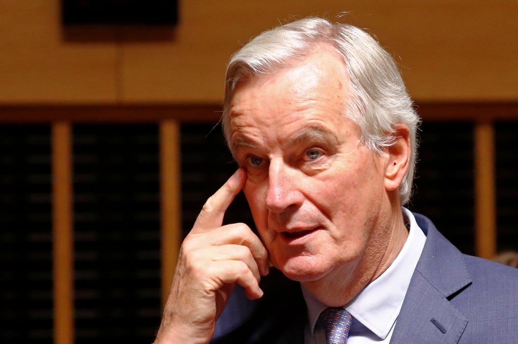 Brexit: barnier a 3 scenarios: accord mardi, report ou "rupture"