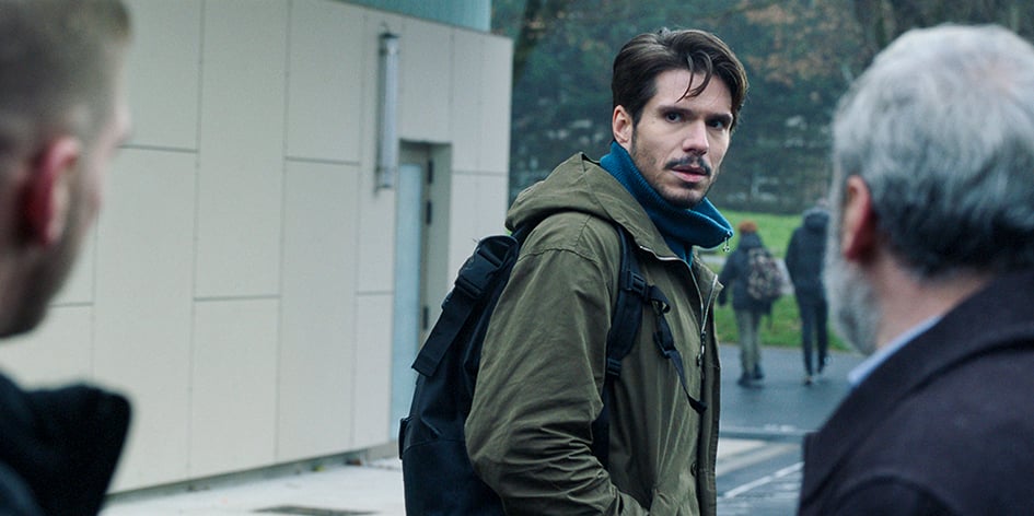 François Civil dans « Pas de vagues », de Teddy Lussi-Modeste.