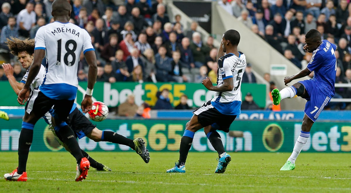 Chelsea revient de loi contre newcastle