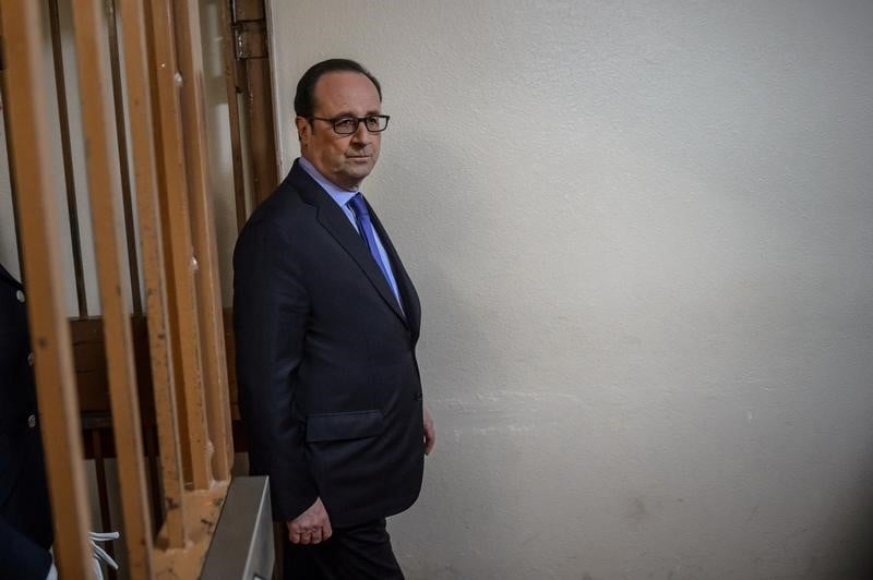 Hollande confirme la presence a anvers d'un suspect francais