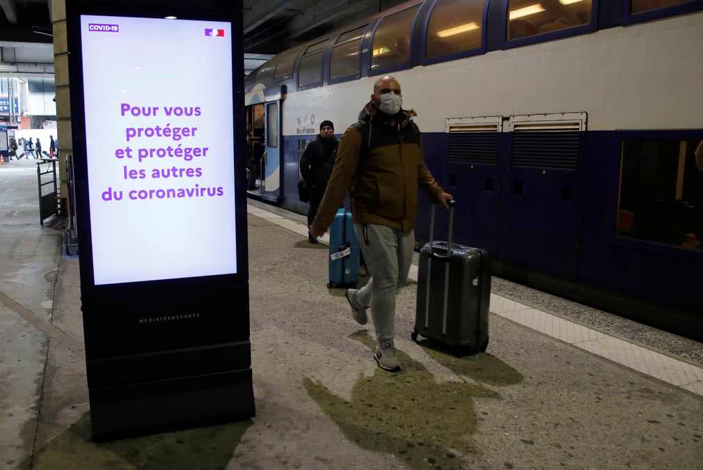 Coronavirus: les transports vont etre progressivement reduits en france