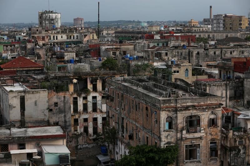 Cuba: des chambres d'hotel a l'heure de retour a la havane