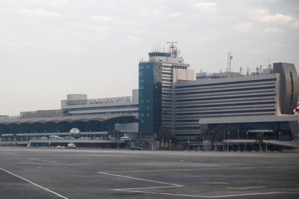 Les usa interdisent tout fret au depart de l'aeroport du caire