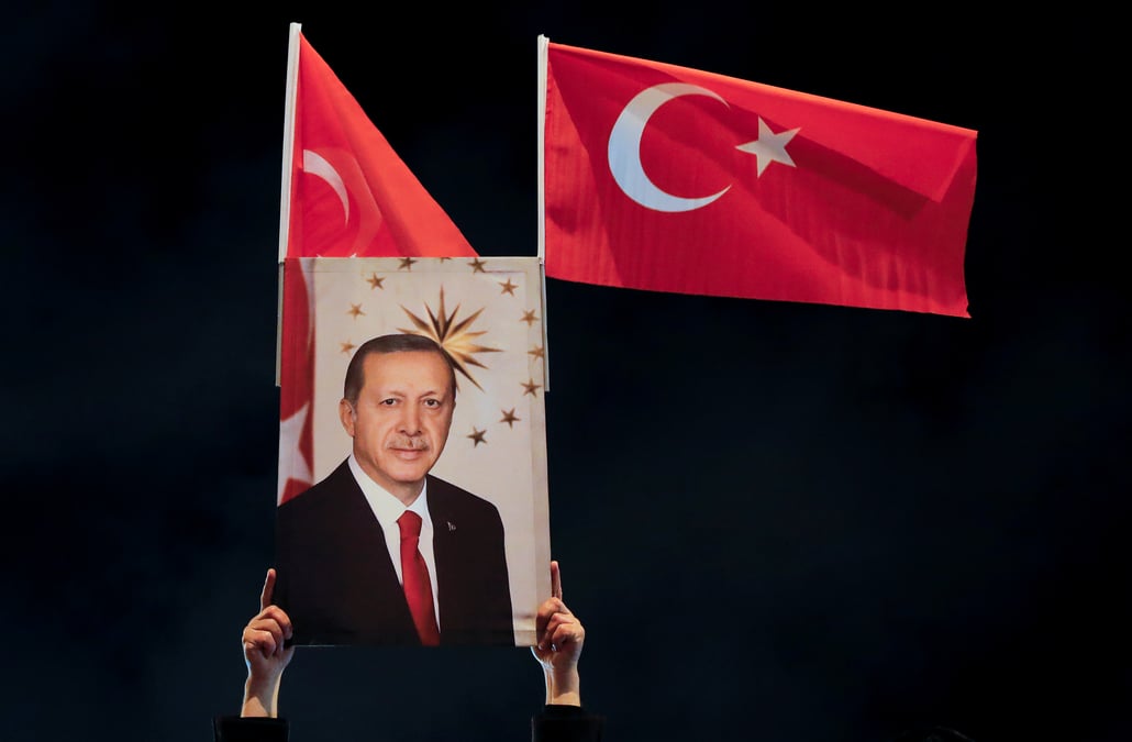 Turquie: l'akp demande une nouvelle election a istanbul