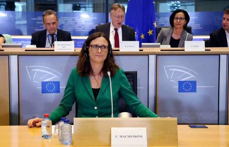 La probable commissaire européenne au Commerce joue l'apaisement