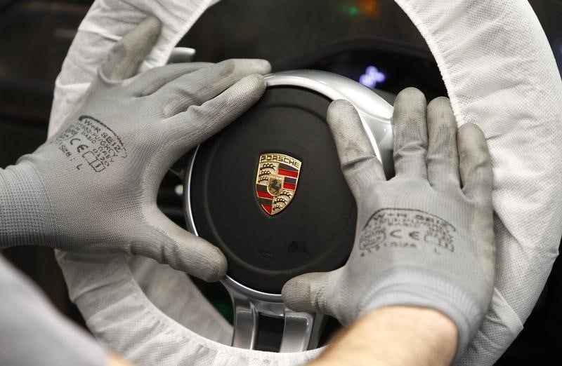 Porsche veut garder une marge a deux chiffres