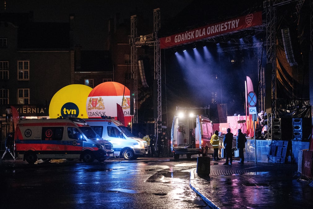 Agresse a l'arme blanche, le maire de gdansk est mort