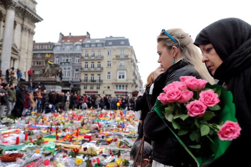 La demission de deux ministres belges refusee apres les attentats de bruxelles