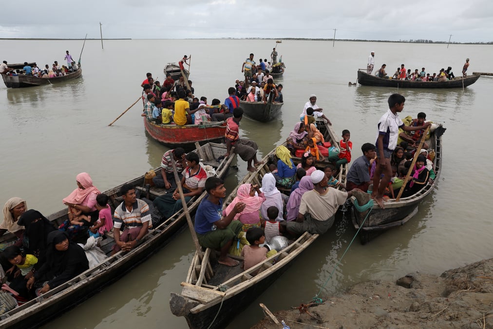 Un bateau de refugies rohingya chavire, au moins 12 morts