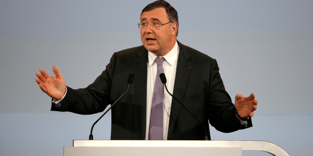 Le pdg de totalenergies recu a l'elysee apres les annonces sur la russie, selon une source