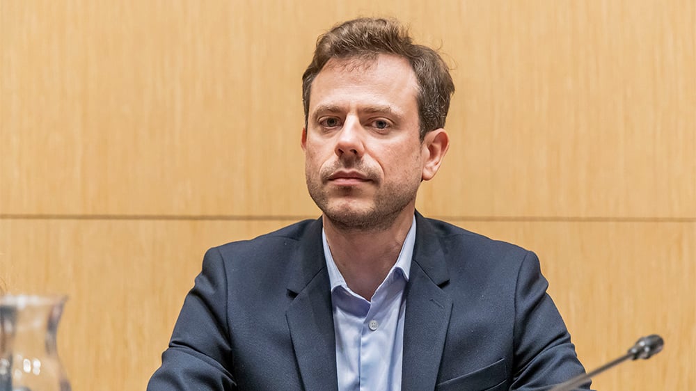 Paul Vannier dirige, avec Violette Spillebout, la commission d’enquête sur les violences en milieu scolaire